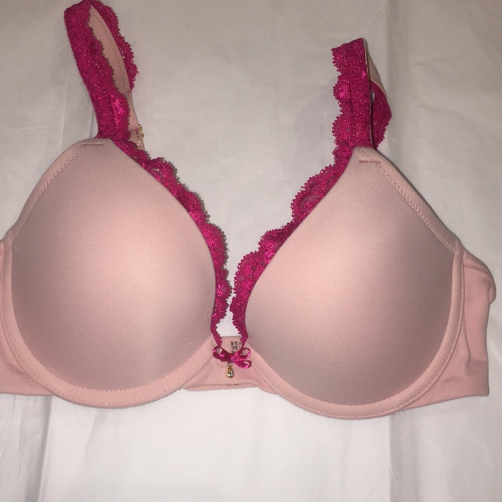 Soma embraceable push up lace trim bra 32b